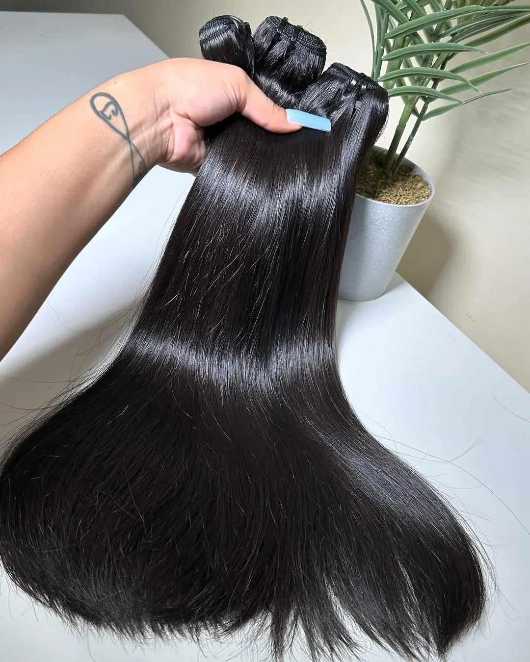 Blue Rubber Band Raw Vietnamese Cuticle Aligned Hair , Wholesale Best Quality