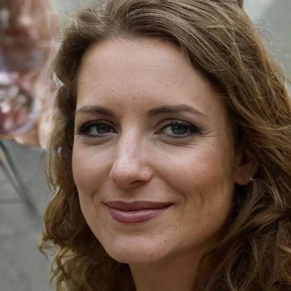 <em>Sarah J.</em>