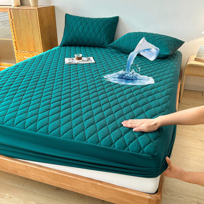 Soft & Comfortable Waterproof Mattress Protector